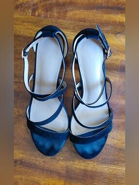 Black Opentoe Sandle Heels